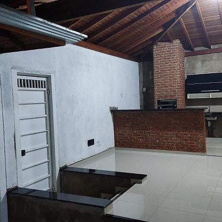 Casa Para Temporada 900 Metros Do Termas Dos Laranjais Villa Olímpia Exteriör bild